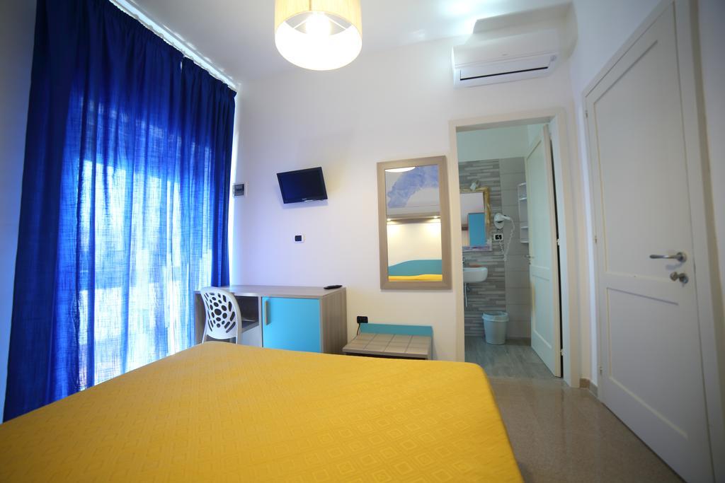 Hotel Albatros Torre Vado Exterior photo